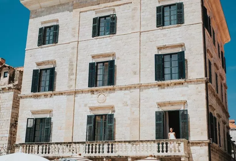 The Pucic Palace The Pucic Palace