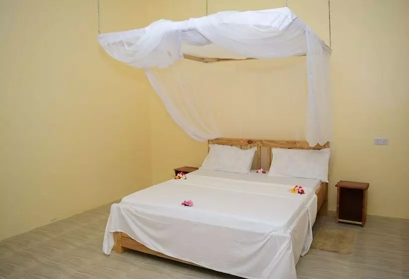 Fotos del hotel Kigwedeni Villas:  12