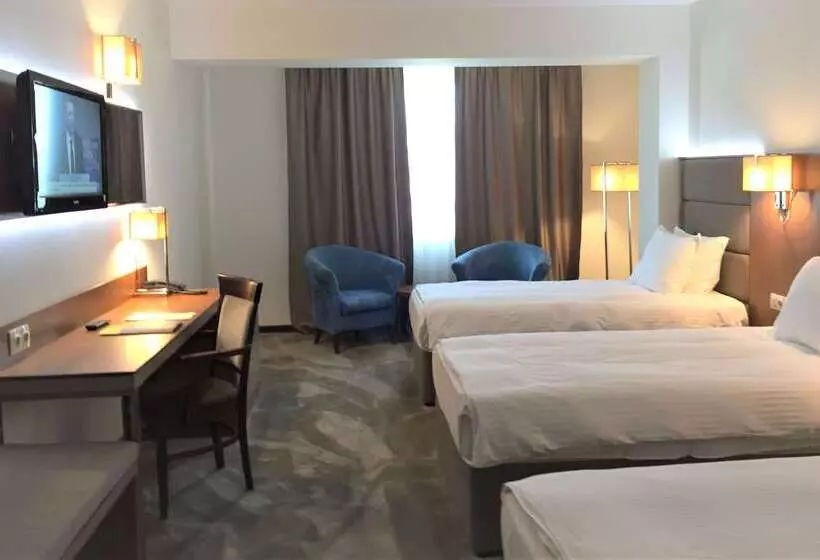 Fotos del hotel Golden Tulip Varna:  12