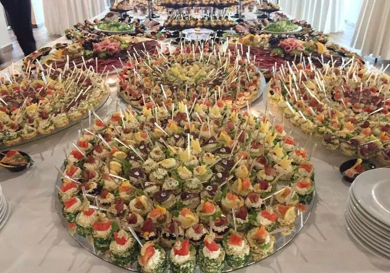 Fotos del hotel Golden Tulip Varna:  5