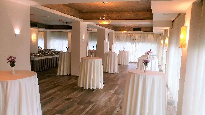 Fotos del hotel Golden Tulip Varna:  2