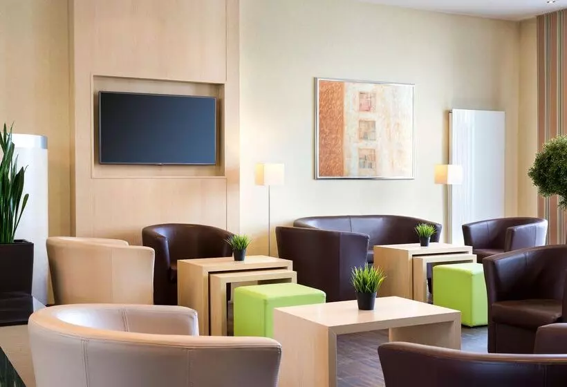 Fotos del hotel Holiday Inn Express Frankfurt Messe, An Ihg:  14
