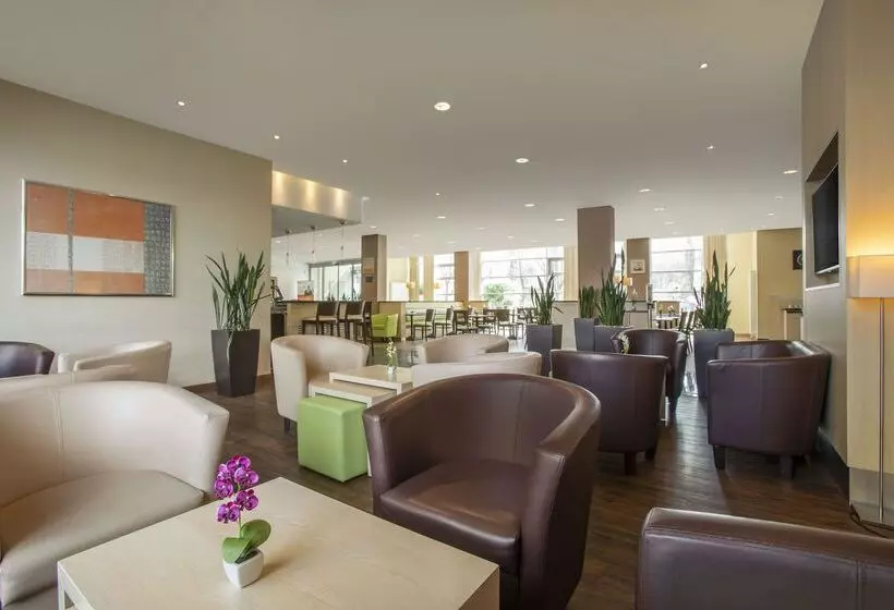 Fotos del hotel Holiday Inn Express Frankfurt Messe, An Ihg:  10