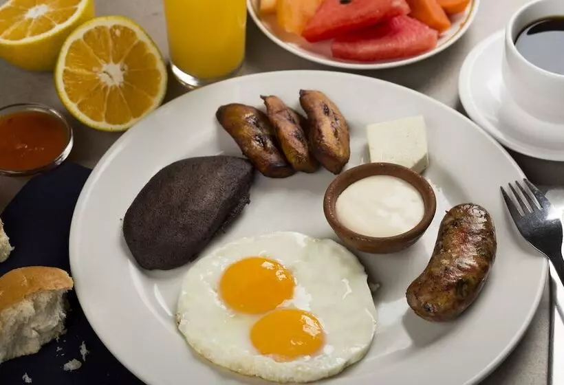 Fotos del hotel Porta  Del Lago:  15