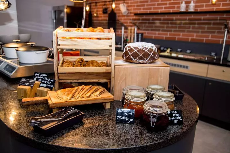 Fotos del hotel Vienna House Easy Airport Bucharest:  23