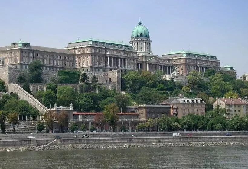 Fotos del hotel Charles:  15