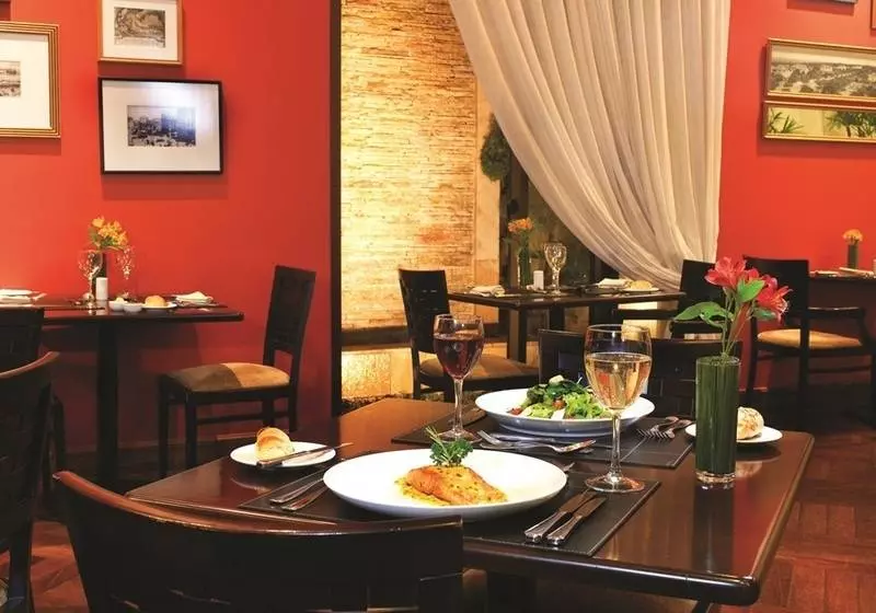 Fotos del hotel George V Casa Branca:  13