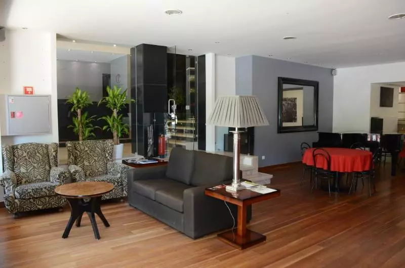 Lisboa Central Park Hotel Suites & Studios