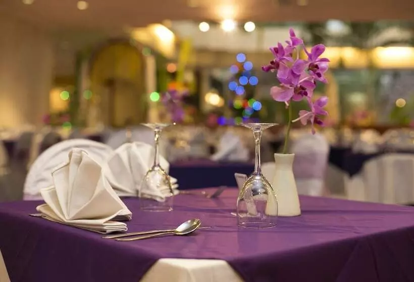 Fotos del hotel Parigata Resort & Spa:  16