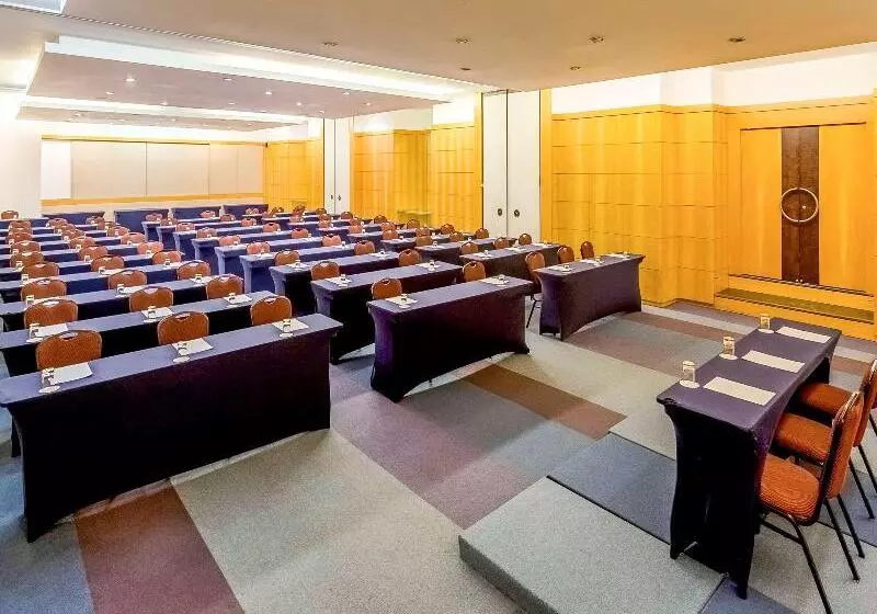 Fotos del hotel Pergamon Sp Frei Caneca By Accor:  21