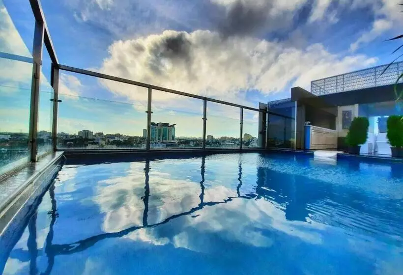 Fotos del hotel Quality Inn Sabari:  2