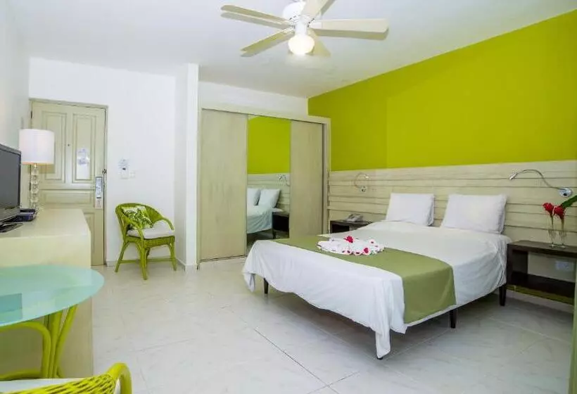 Fotos del hotel Villa Taina:  13