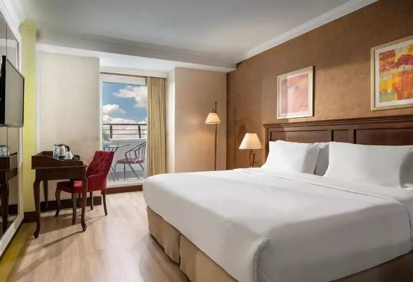 Fotos del hotel Occidental Taksim:  18