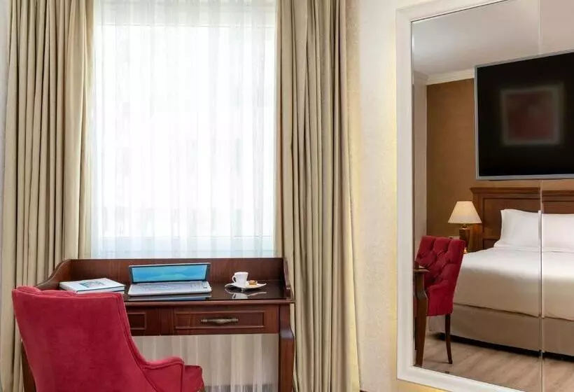 Fotos del hotel Occidental Taksim:  16