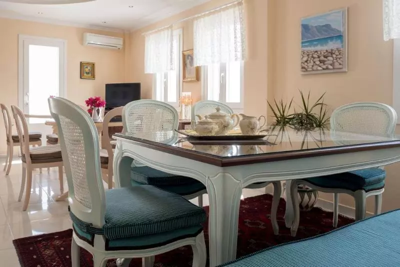 Fotos del hotel Villa Renos:  24