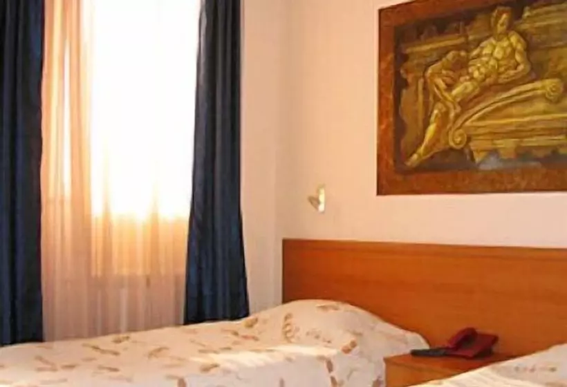 Fotos del hotel Rocentro Sofia:  11