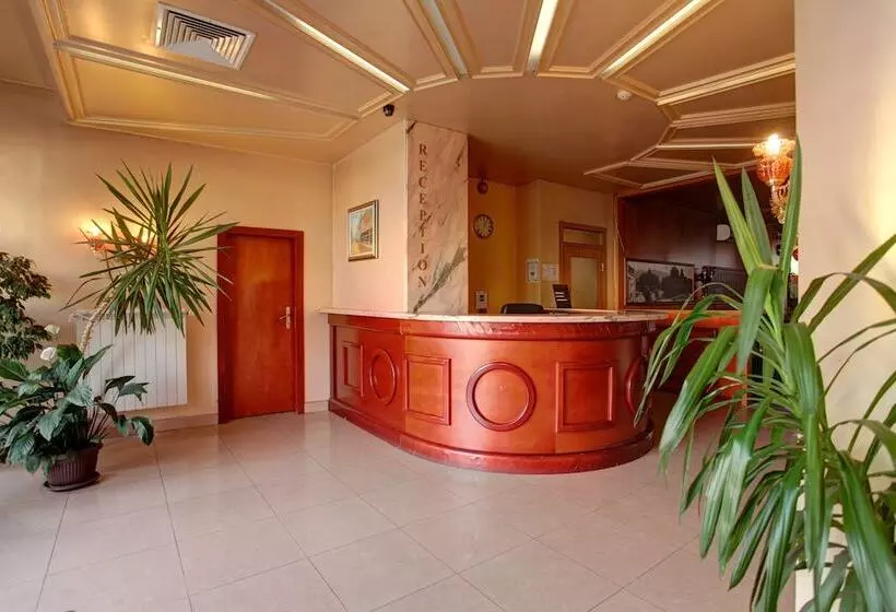 Fotos del hotel Rocentro Sofia:  7