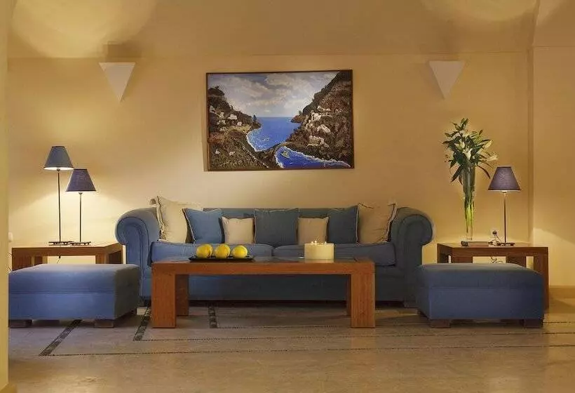 Tamarix Del Mar Suites