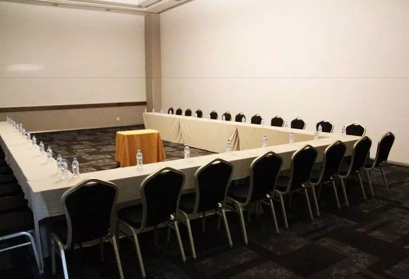 Fotos del hotel Casa Inn Premium  Queretaro:  7