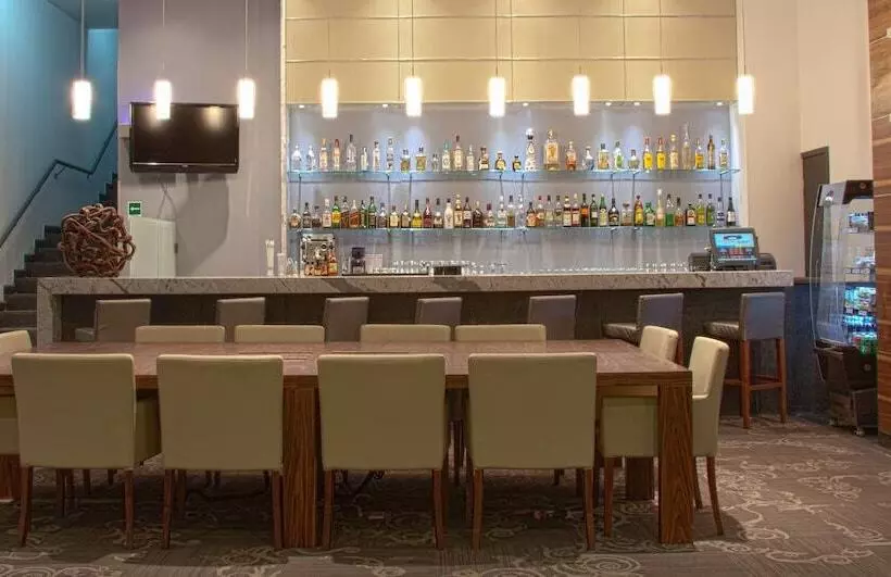 Fotos del hotel Casa Inn Premium  Queretaro:  6