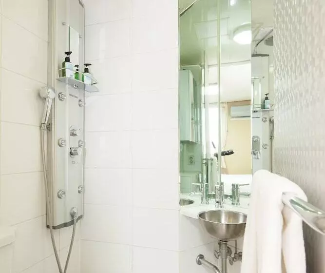 Fotos del hotel Uljiro Coop Residence Dongdaemun:  9