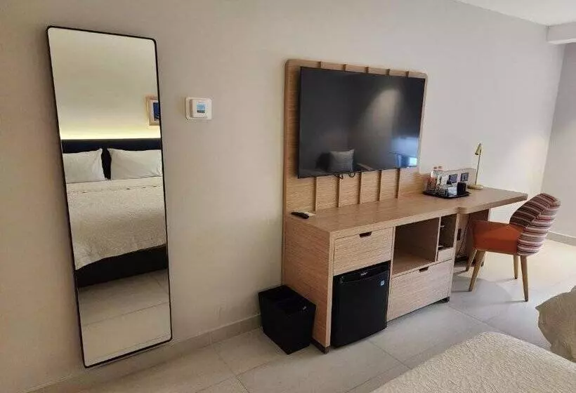 Fotos del hotel Hampton By Hilton Saltillo Zona Aeropuerto:  20