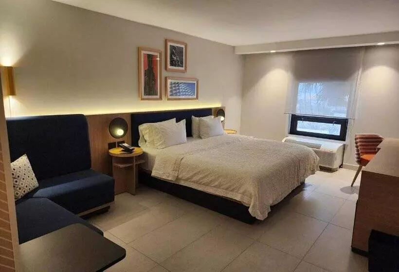 Fotos del hotel Hampton By Hilton Saltillo Zona Aeropuerto:  17