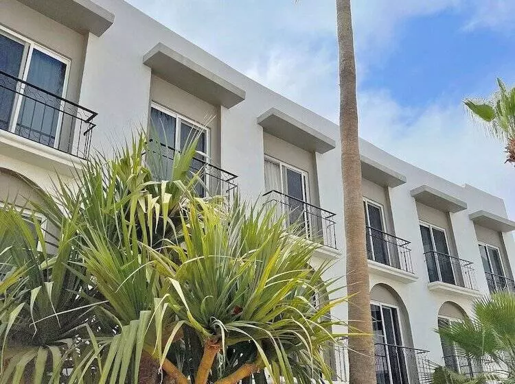 Fotos del hotel Seven Crown Express & Suites:  18