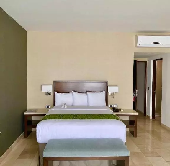 Fotos del hotel Seven Crown La Paz Malecon:  8