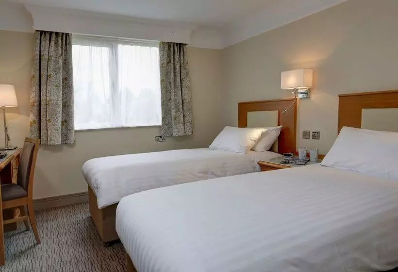 Fotos del hotel Best Western Chilworth Manor:  23