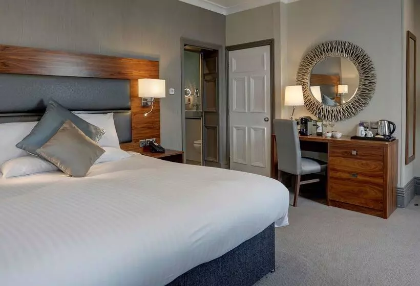 Fotos del hotel Best Western Chilworth Manor:  24