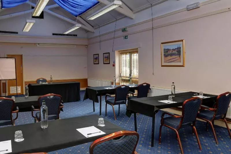 Fotos del hotel Best Western Chilworth Manor:  6