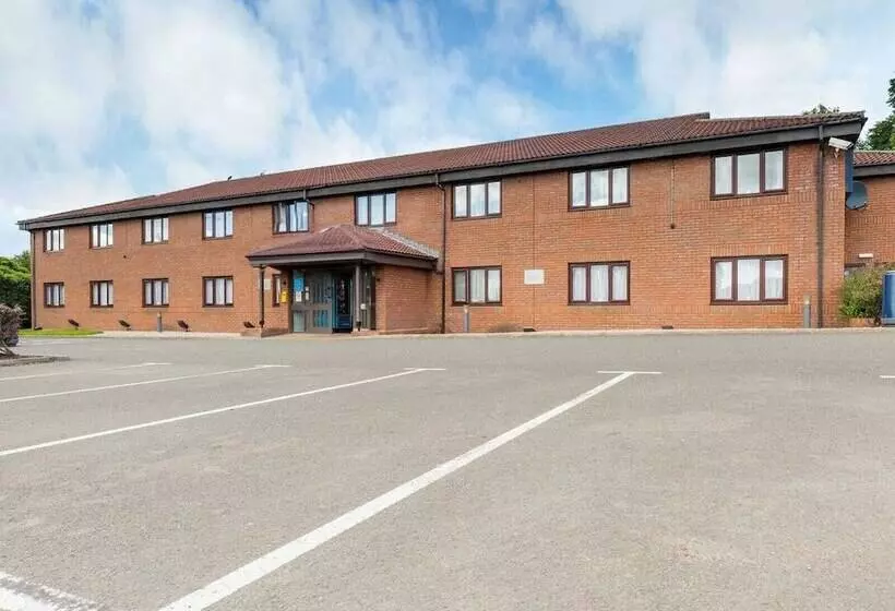 Fotos del hotel Ibis Budget Dundee Camperdown:  2