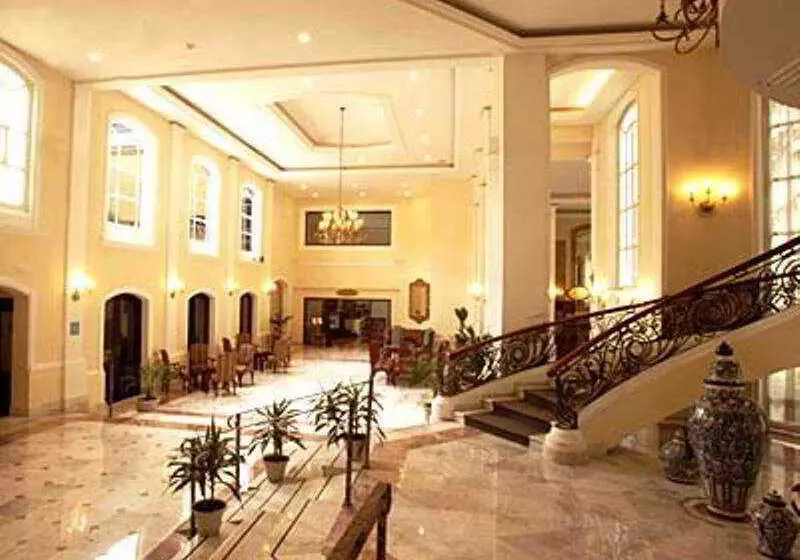 Fotos del hotel Plaza Camelinas:  2