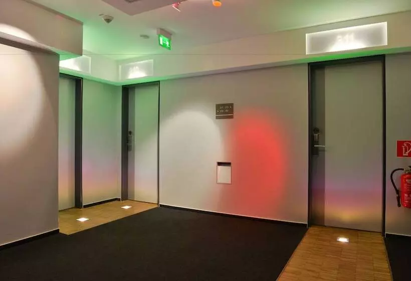 Fotos del hotel Santo:  8