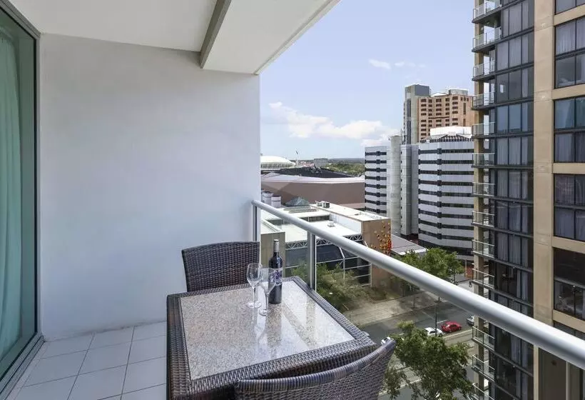 Fotos del hotel Oaks Adelaide Embassy Suites:  12