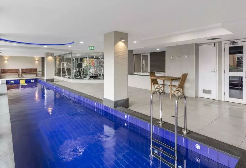 Fotos del hotel Oaks Adelaide Embassy Suites:  36