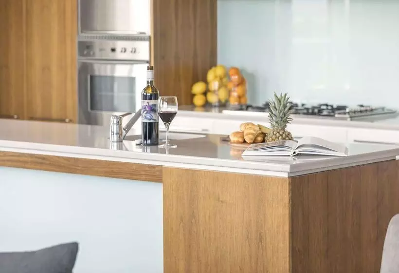 Fotos del hotel Oaks Adelaide Embassy Suites:  38