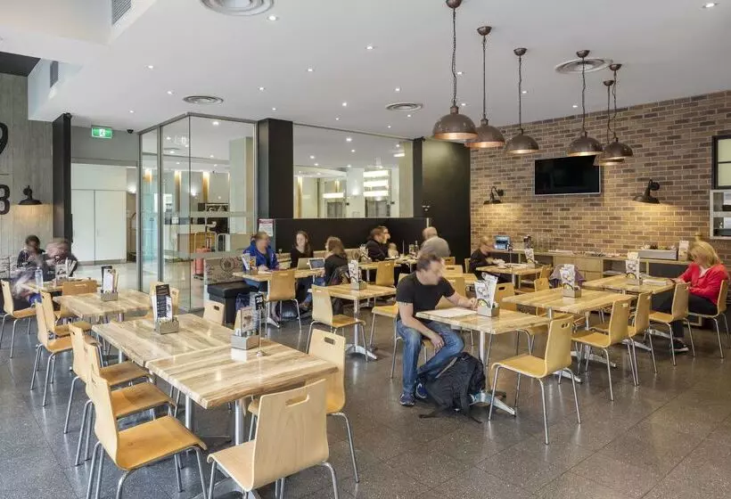 Fotos del hotel Oaks Adelaide Embassy Suites:  34