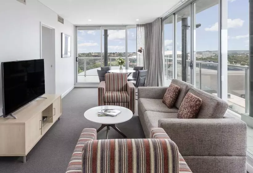 Fotos del hotel Oaks Adelaide Embassy Suites:  25