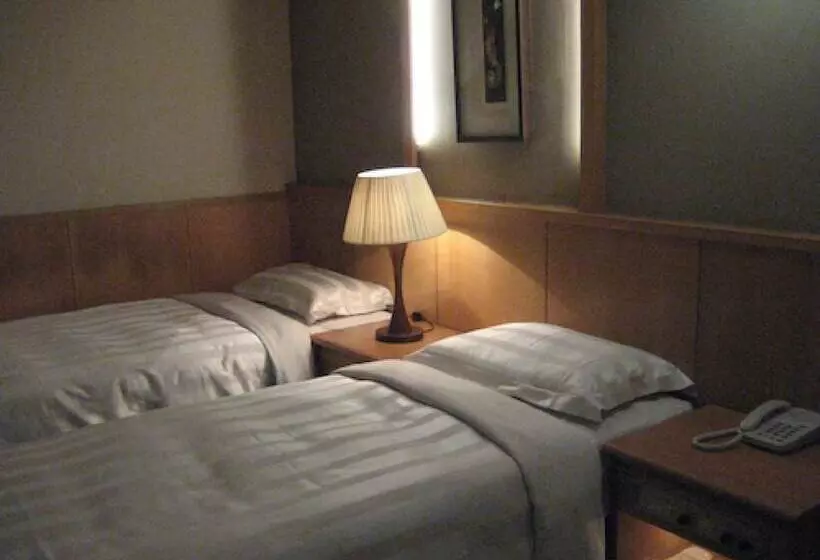 Fotos del hotel Dahshin:  6