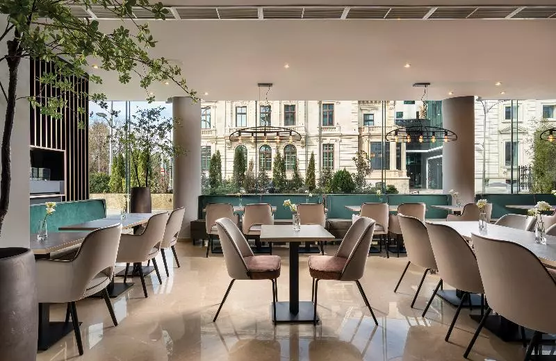 Fotos del hotel Golden Tulip Victoria Bucharest:  12