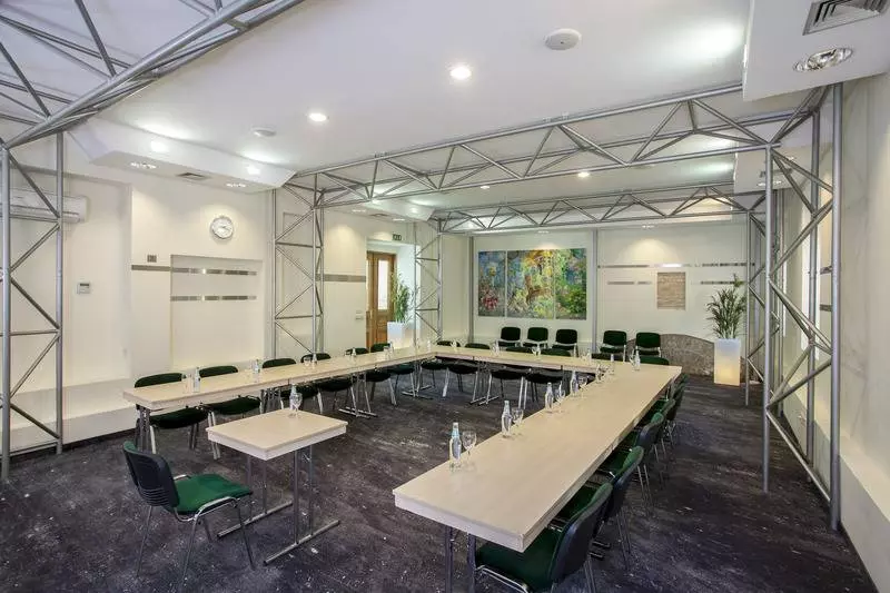 Fotos del hotel Mabre Residence:  13