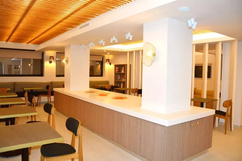 Fotos del hotel Sellada Beach:  10