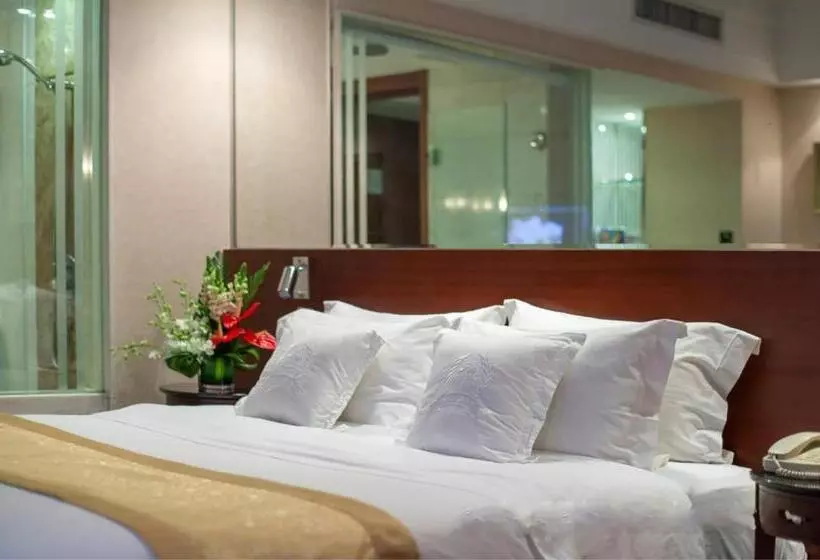 Fotos del hotel President:  16