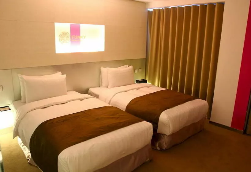 Fotos del hotel Green World Mai  Zhongshan:  11