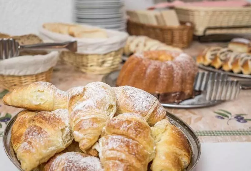 Fotos del hotel Alton:  9