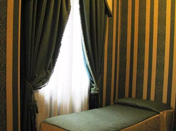 Fotos del hotel Belle Epoque:  13