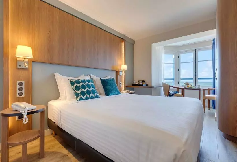 Best Western  Alexandra