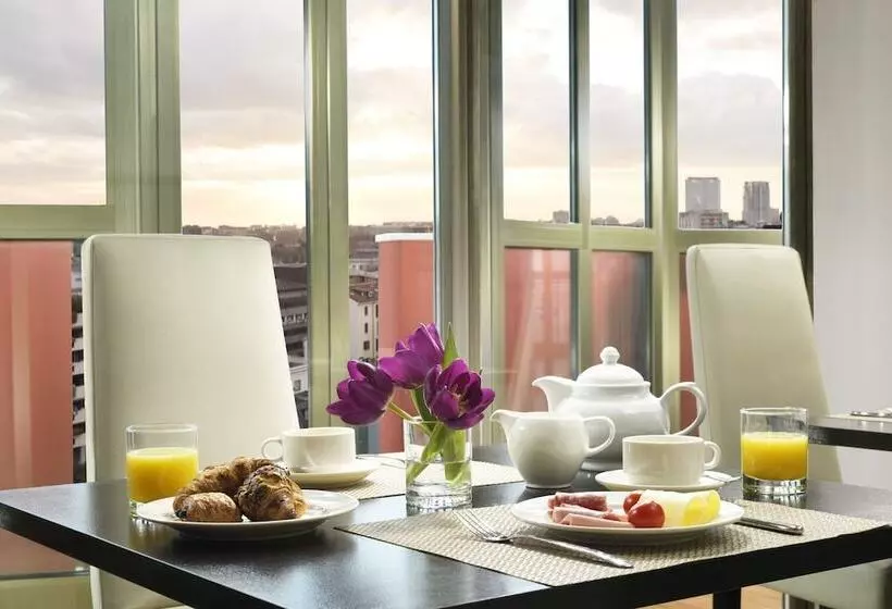 Fotos del hotel Unaway Hotel & Residence Contessa Jolanda Milano:  52